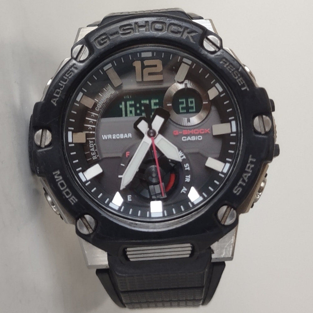 G-Shock GST B300